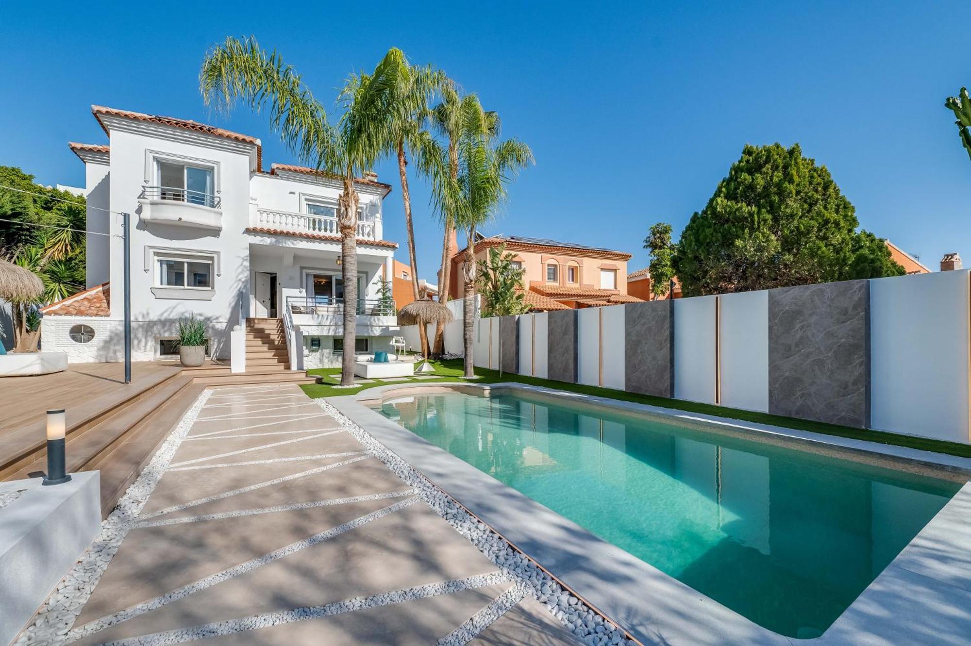 Vacation Marbella I Sunny Camelia Villa Heated Pool, Recently Renovated, Best Residential Neighborhood In Benalmadena, Short Walk To The Beach, Cinema Room Extérieur photo
